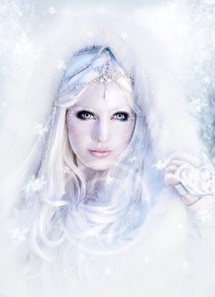 Женский образ на зиму