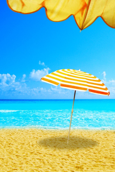 Море в желтых тонах