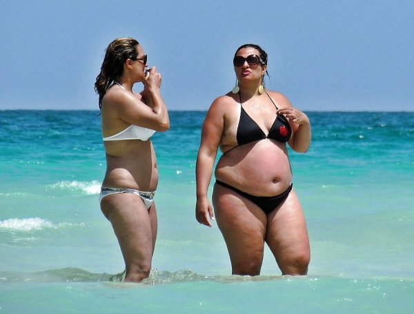 Толстые женщины напряжы