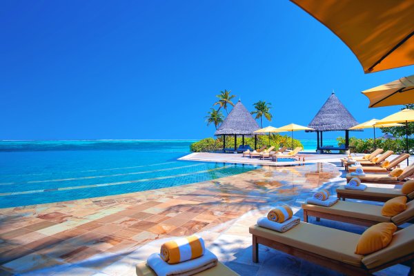 Four Seasons Resort Maldives