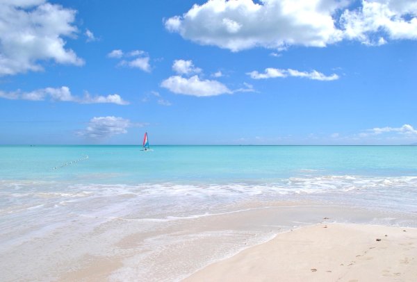 Песочный пляж