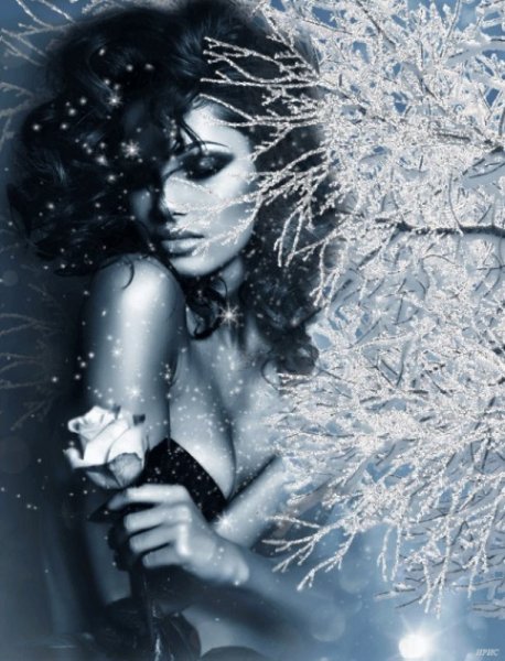 Красивая девушка в снежинках