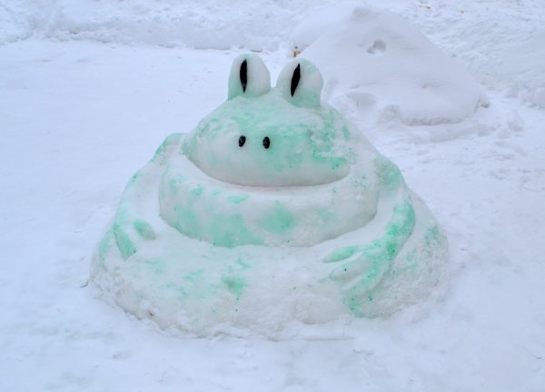 Фигурки из снега легкие