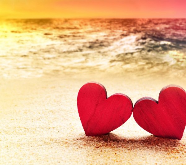 Сердечко на пляже