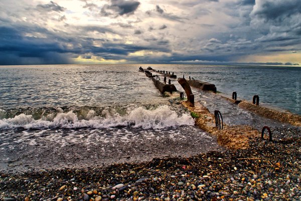 Черное море Абхазия Прибой