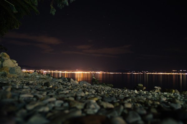 Ночной пляж