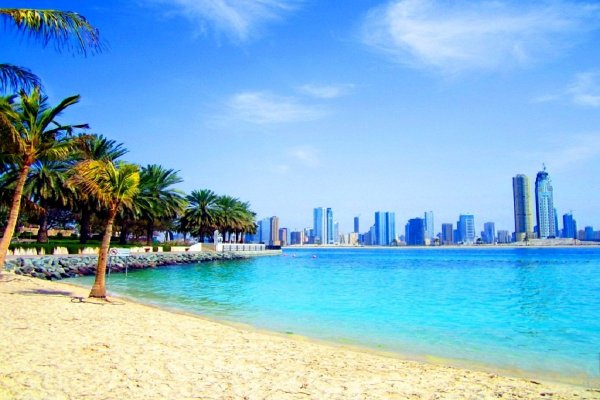 Шарджа пляж