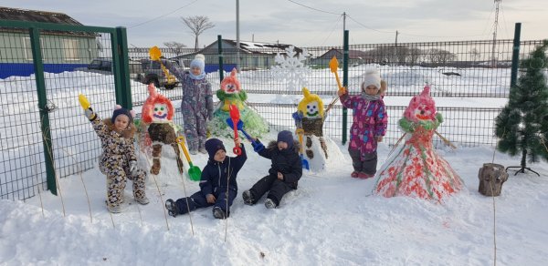 Снежный городок в садике