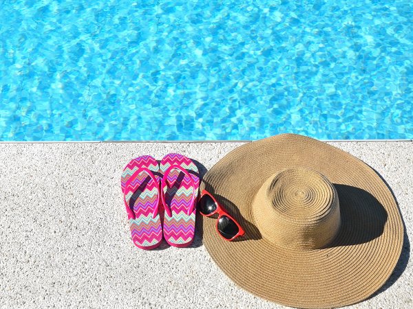 Пляжная шляпа