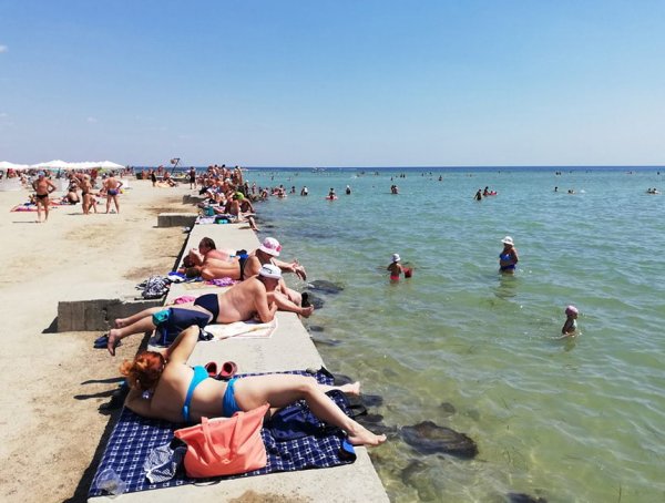 Геническ Центральный пляж