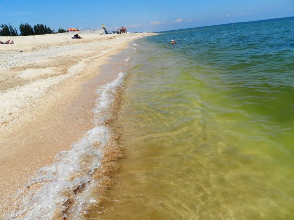 Арабатская стрелка Азовское море