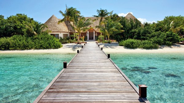 Hideaway Beach Resort Spa Maldives