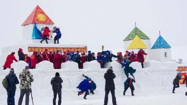 Бой Снежная крепость