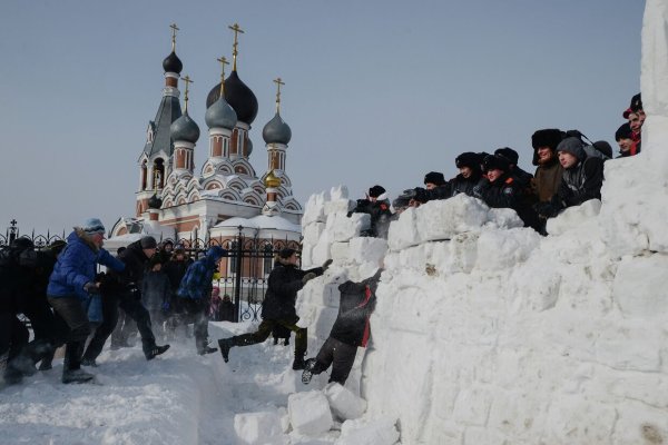 Игра взятие снежного городка на Руси
