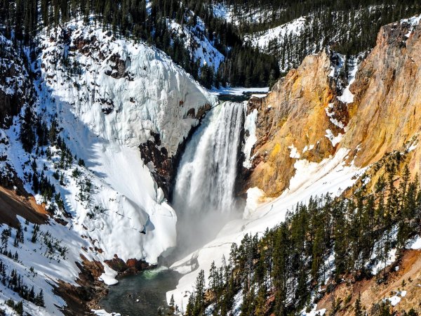 Йеллоустонский национальный парк Нижний водопад