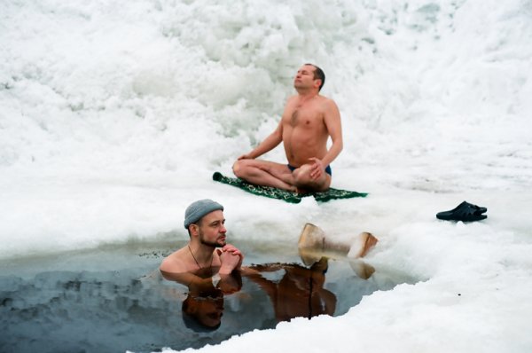 Йога прорубь