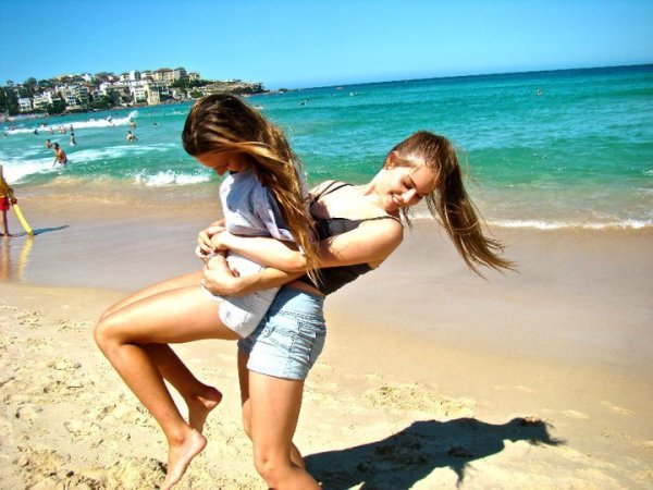 Девочки 14 лет на море