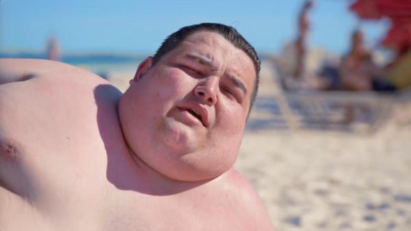 Картинки толстый мужик на пляже (63 фото) » Картинки и статусы про окружающий мир вокруг