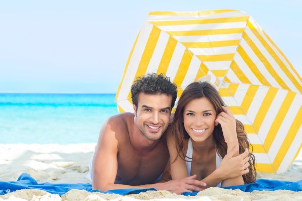 Пара на пляже