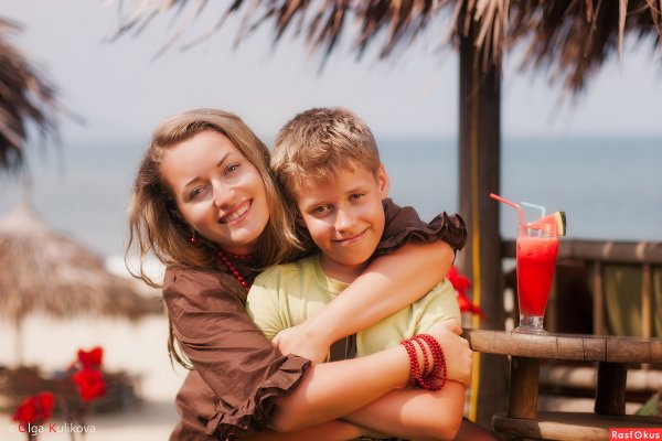 Фотосессия на море с сыном