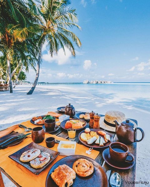 Завтрак на пляже