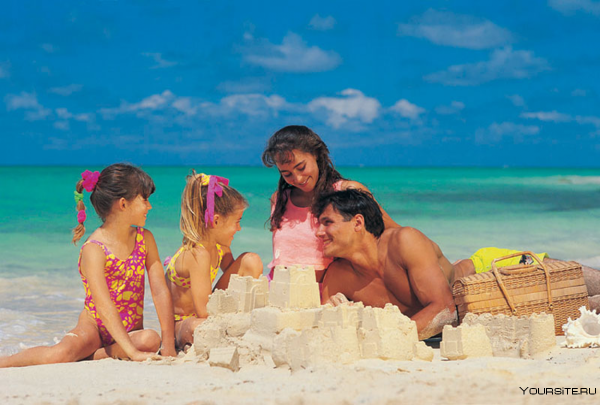 Семья на отдыхе